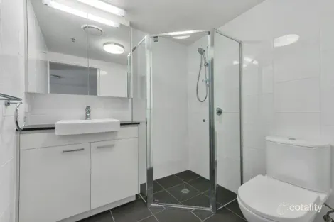 Property photo of 18 Thorn Street Kangaroo Point QLD 4169