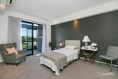 Property photo of 31/310 Easthill Drive Robina QLD 4226