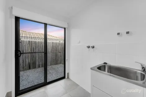 Property photo of 17 Broadaxe Street Spring Mountain QLD 4300