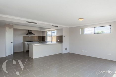 Property photo of 2 Vickridge Close Beaconsfield WA 6162