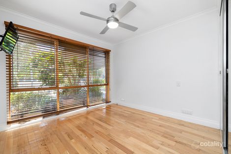 Property photo of 10 Walker Avenue Hampton VIC 3188