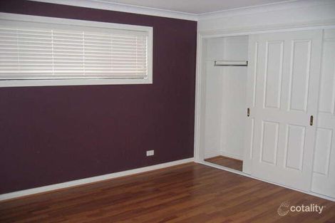 Property photo of 2/17 The Grange Hillvue NSW 2340