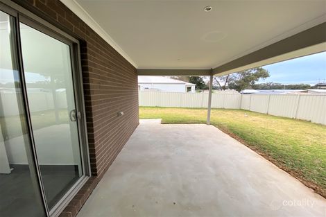 Property photo of 7 Baxter Court Lavington NSW 2641