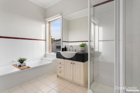 Property photo of 1/62 Rathmullen Quadrant Doncaster VIC 3108