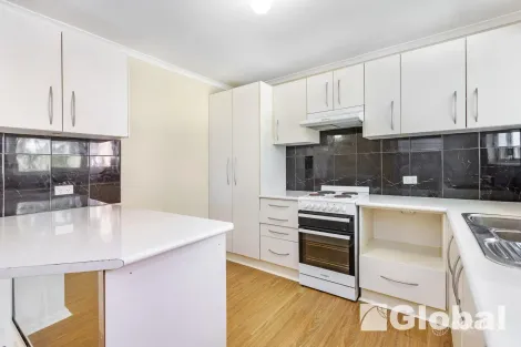 Property photo of 17 Threlkeld Drive Bolton Point NSW 2283