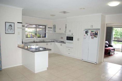 Property photo of 10 Wallace Street Delahey VIC 3037