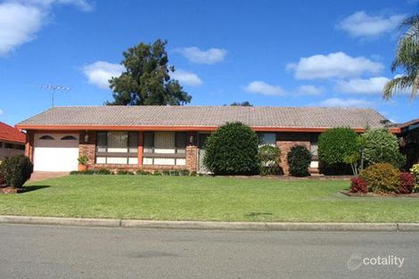 33 Rugby Cres, Chipping Norton, NSW 2170