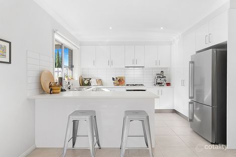 Property photo of 2/45 Sladen Street Hamlyn Heights VIC 3215