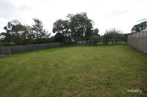 14 Mansell Ct, Garfield, VIC 3814