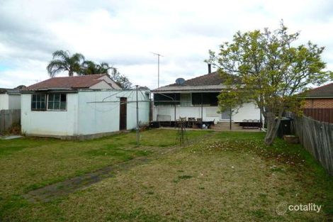 Property photo of 8 Warwick Street Minto NSW 2566