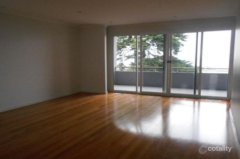 Property photo of 15 Mill Lane Williamstown VIC 3016