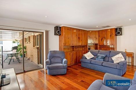 Property photo of 10 Boston Crescent Keilor Downs VIC 3038