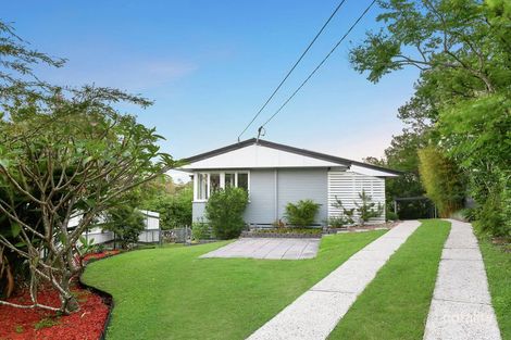 9 Rutherford St, Stafford Heights, QLD 4053