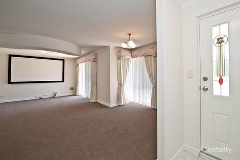 Property photo of 23 Millimumul Way Mullaloo WA 6027