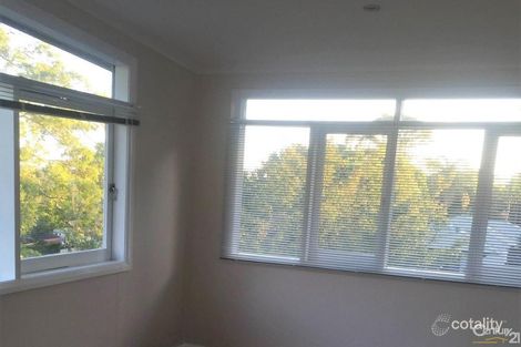 Property photo of 17 Amaroo Avenue Mount Colah NSW 2079
