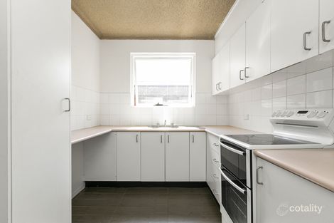 Property photo of 8/11 Fairway Close Manly Vale NSW 2093