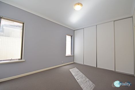 Property photo of 4/133 Harrington Waters Drive Waikiki WA 6169