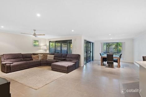 Property photo of 56 Higgs Circuit Wynnum West QLD 4178