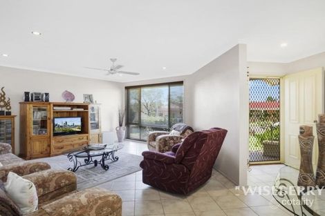 Property photo of 35 Derwent Drive Lake Haven NSW 2263
