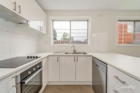 11/17 Elphin Gr, Hawthorn, VIC 3122