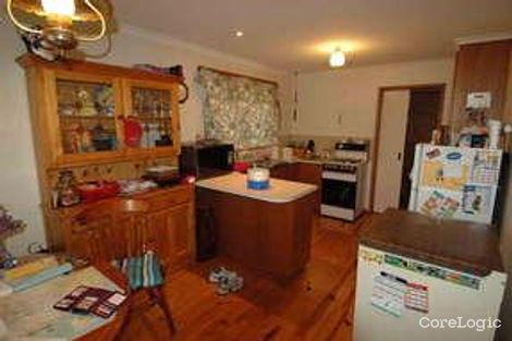 Property photo of 21 Clover Street Wendouree VIC 3355