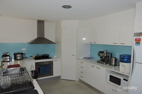 Property photo of 4/64 Broad Street Labrador QLD 4215