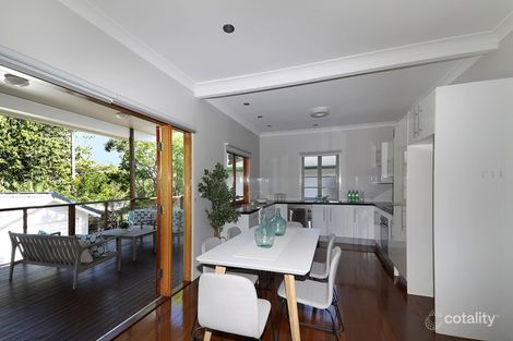Property photo of 2295 Wynnum Road Wynnum QLD 4178