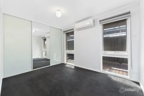 Property photo of 18 Currajong Street Dandenong North VIC 3175