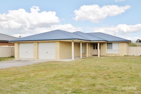 40 Sundown Dr, Kelso, NSW 2795