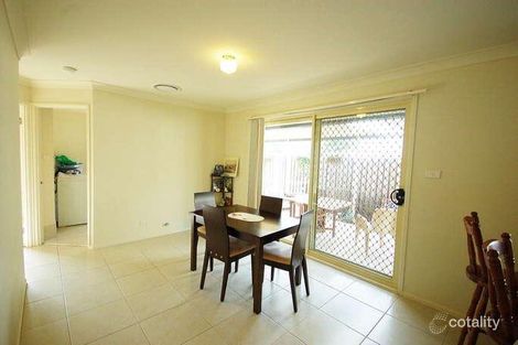 Property photo of 35 Wingello Crescent Wyoming NSW 2250