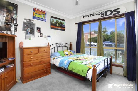Property photo of 2 Storey Street Oak Flats NSW 2529