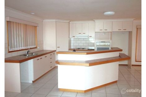 Property photo of 32 Dalzell Crescent Darling Heights QLD 4350