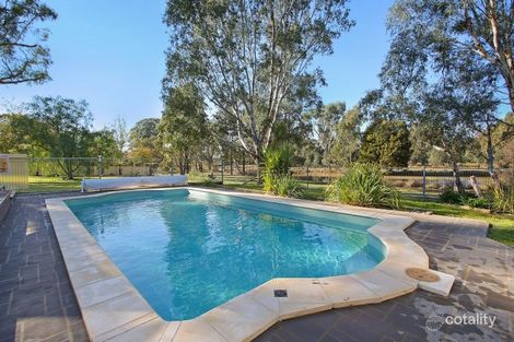 Property photo of 13 Shawbrook Avenue Benalla VIC 3672