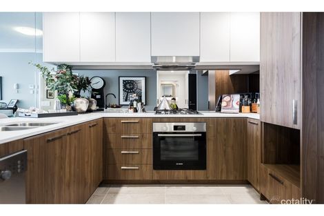 1213/1 Grant Ave, Hope Island, QLD 4212