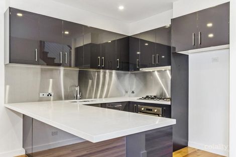 Property photo of 2/20 South Parade Blackburn VIC 3130
