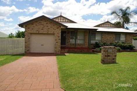 Property photo of 17 Candlebark Court Glenvale QLD 4350