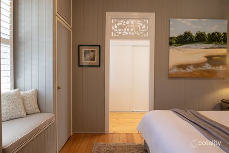 Property photo of 47 Pattison Avenue Norman Park QLD 4170