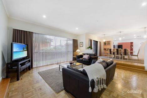Property photo of 31 Tintaldra Drive Taylors Lakes VIC 3038