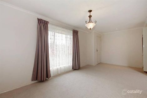 Property photo of 33 Dongala Drive Werribee VIC 3030