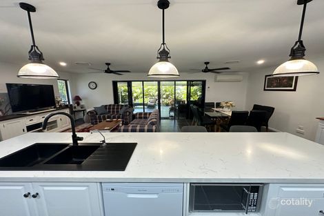 Property photo of 13 Coles Court Toogoom QLD 4655