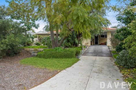 35 Barker Dr, Duncraig, WA 6023