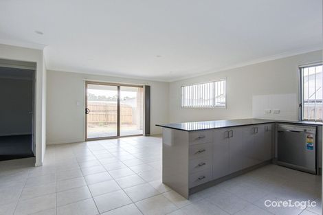 Property photo of 28 Palaszczuk Avenue Collingwood Park QLD 4301