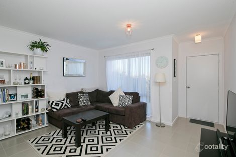 Property photo of 7/20 Clare Burton Crescent Franklin ACT 2913