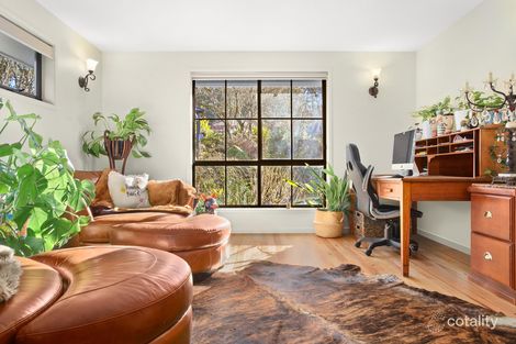 Property photo of 1 Waters Edge Road Robertson NSW 2577