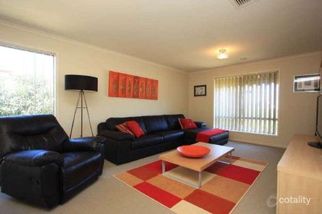 Property photo of 2 Gleeson Place Baranduda VIC 3691