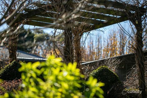 Property photo of 1 Waters Edge Road Robertson NSW 2577