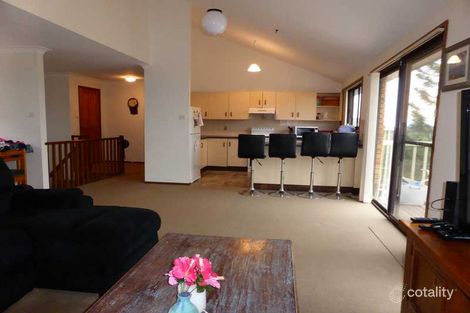 Property photo of 17 Bells Close Forster NSW 2428