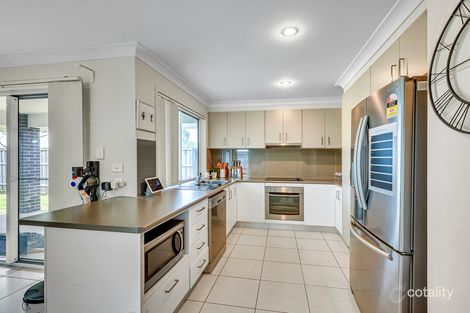 Property photo of 48 Hallvard Crescent Augustine Heights QLD 4300