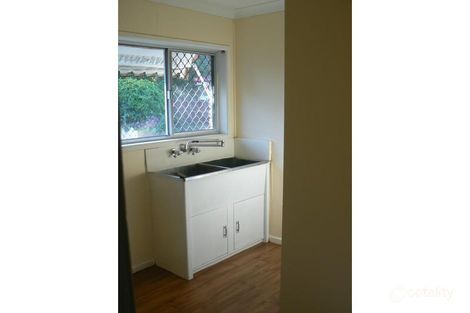 Property photo of 37 Montgomery Crescent Golden Beach QLD 4551