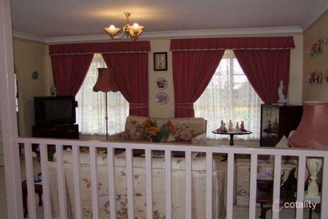 Property photo of 11 Eltham Drive Kelso NSW 2795
